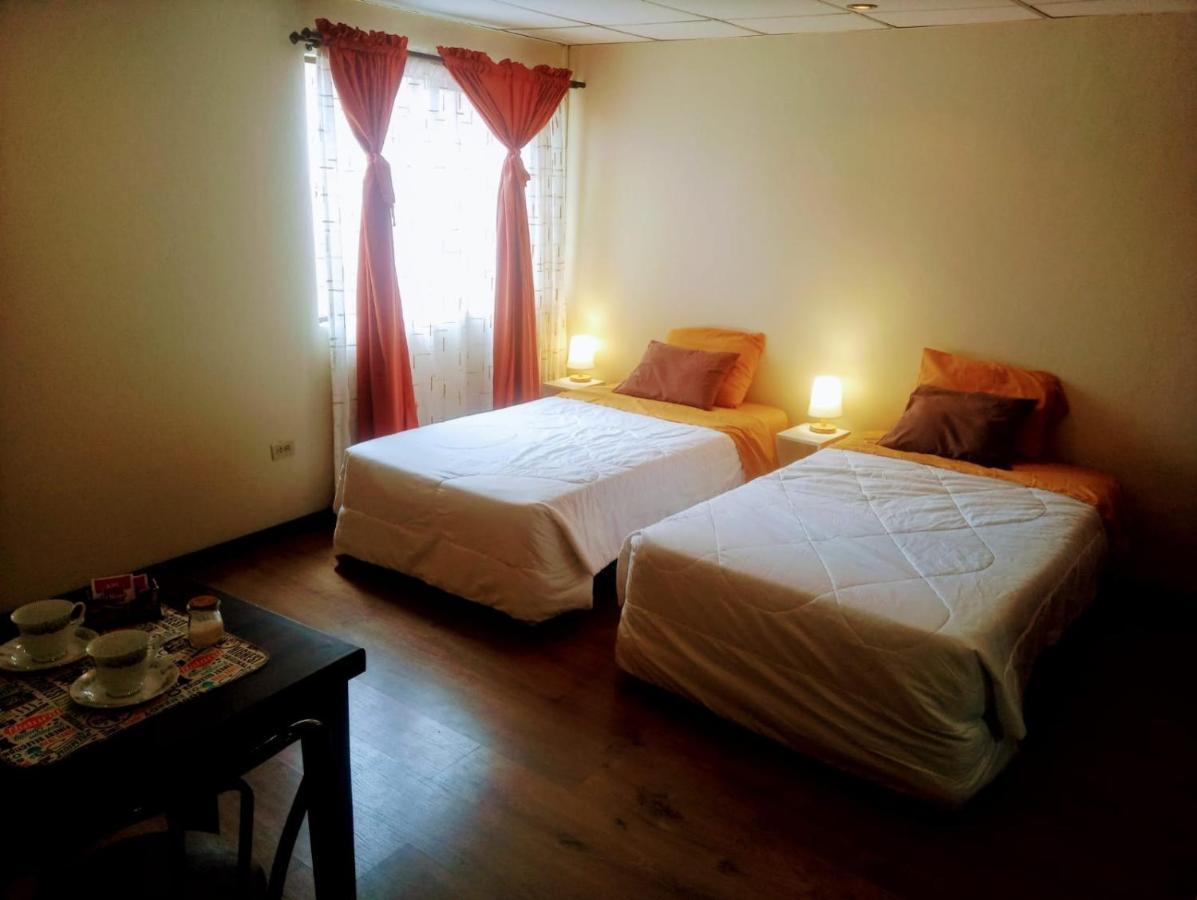 Casa de Huéspedes Tu Parada en Cuenca Extérieur photo